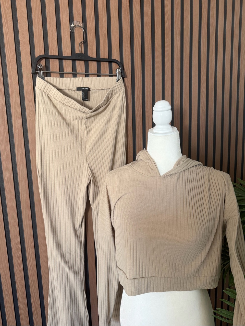 Forever 21 Matching Set - Picture 6 of 6